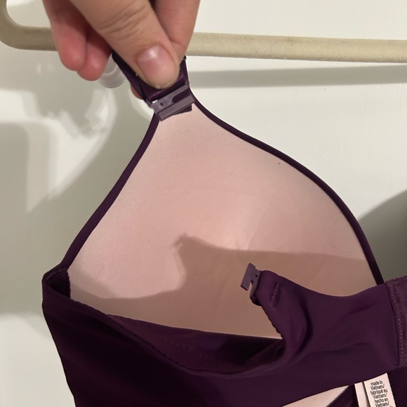 Victoria's Secret T-Shirt Push Up Purple Bra - Picture 5 of 7